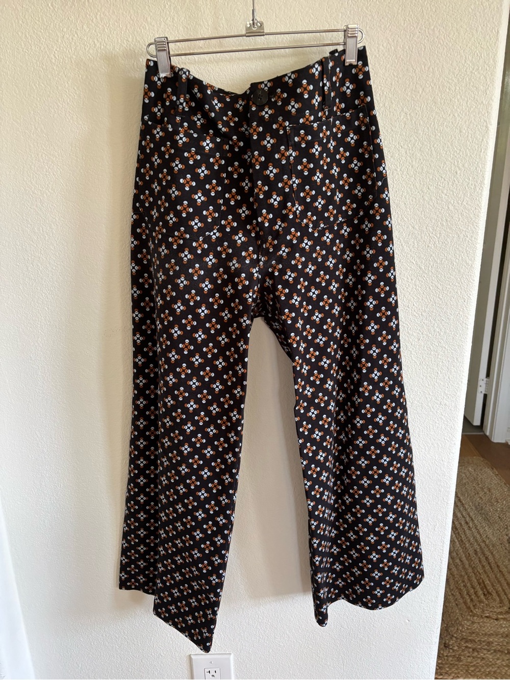 Anthropologie Maeve Collete Pants with White and Brown Floral Print